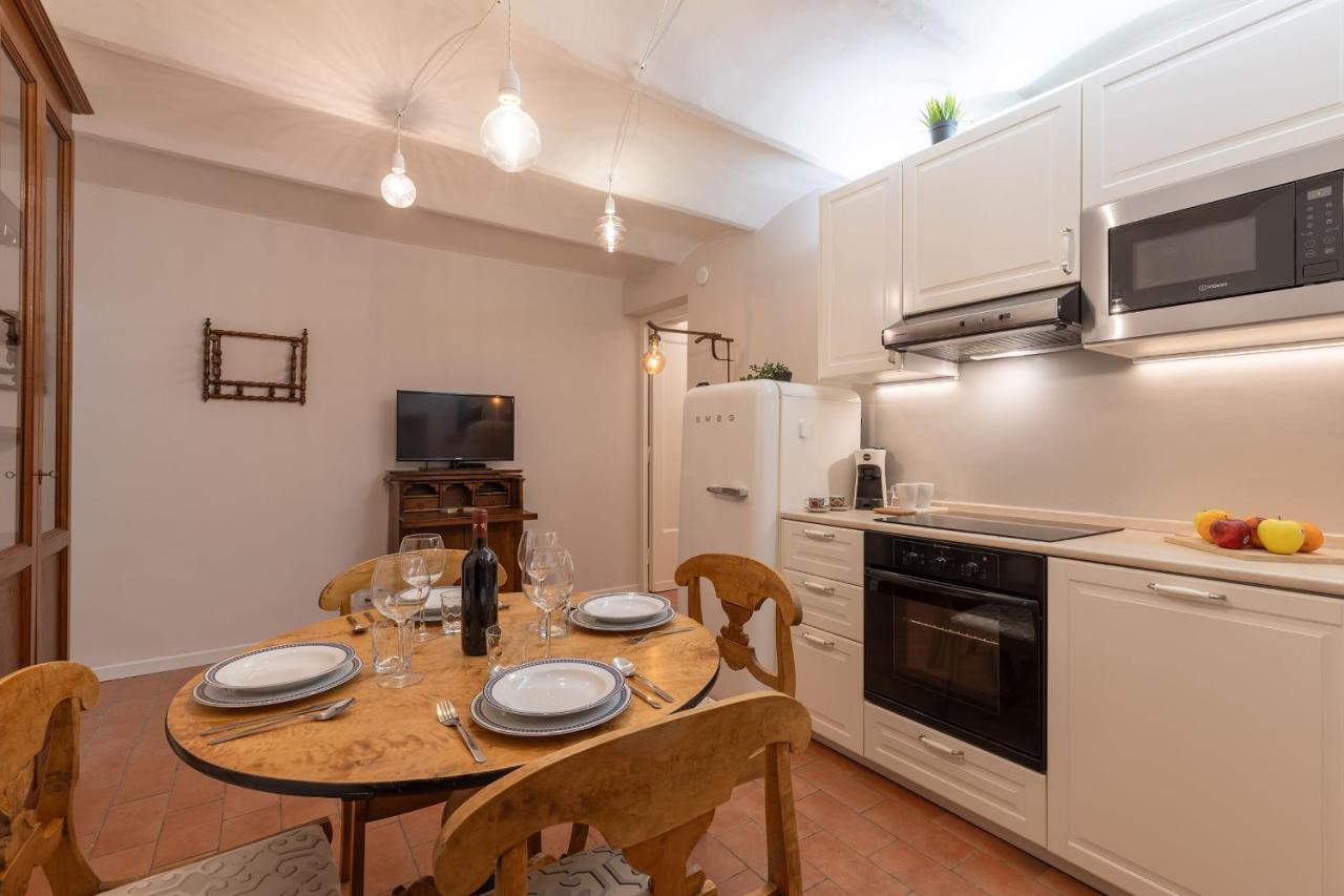 Sambrogio Suite-hosted By Sweetstay Apartamento *